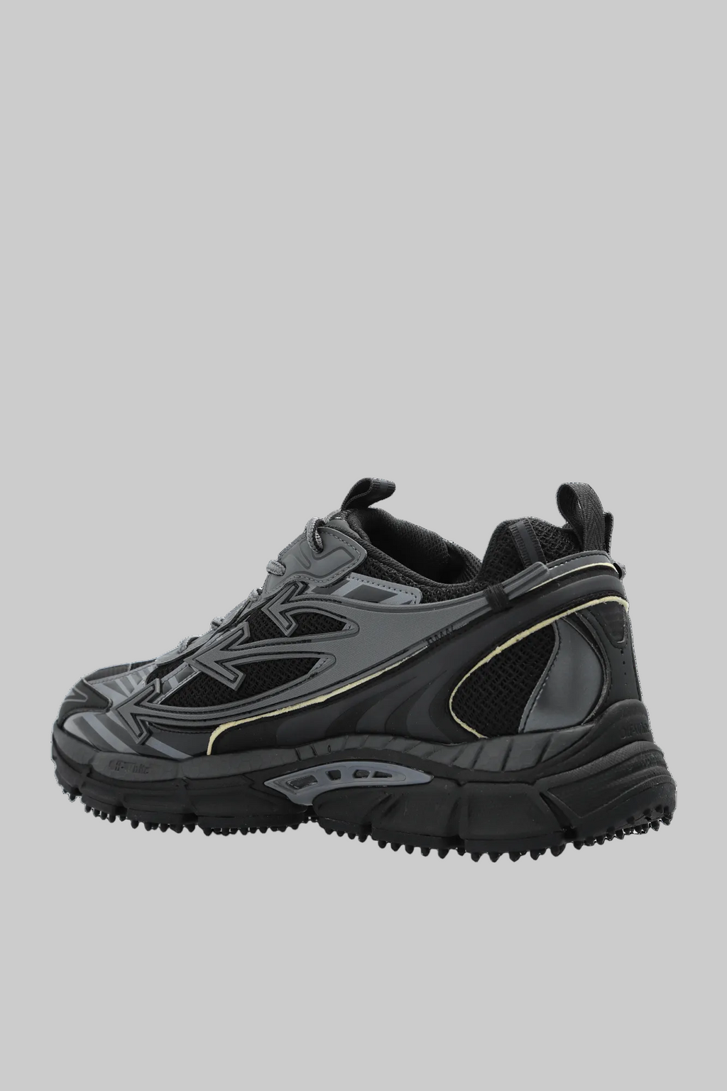 OFF WHITE BE RIGHT BACK